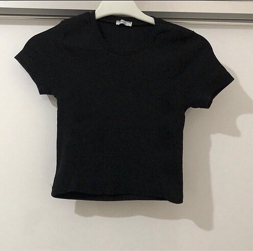 Siyah crop