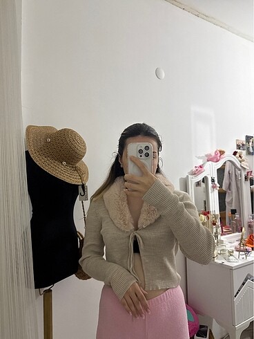 Crop hırka