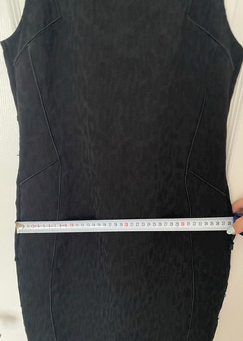 Siyah Yuvarlak Yakalı Mini Kadın Elbise - Görsel 4