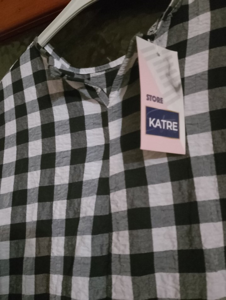 Düğmeli Siyah Beyaz Ekoseli Uzun Elbise - Görsel 4