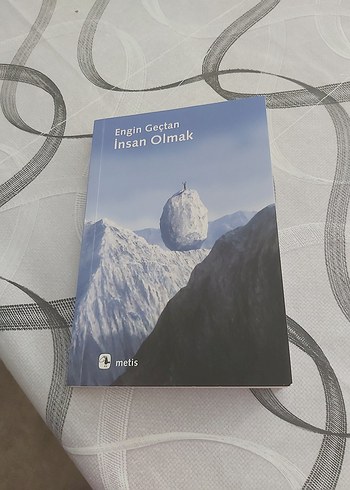 İnsan Olmak - Engin Geçtan