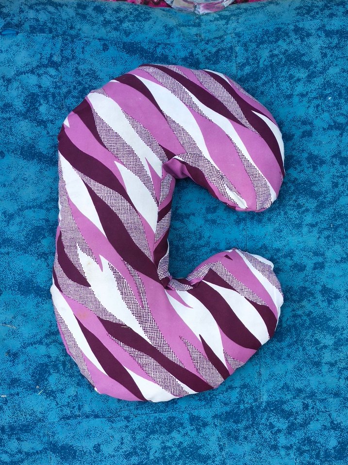 Mor Zebra Desenli boyun Yastığı - Görsel 2