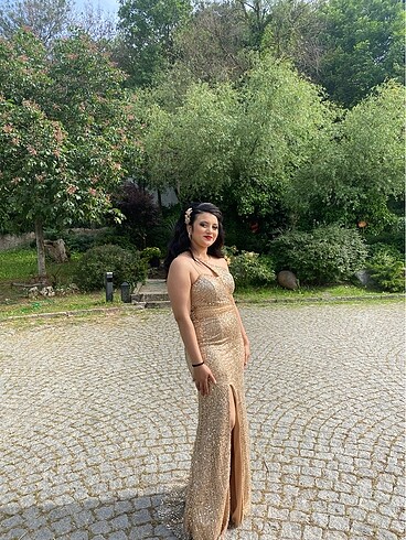 Sadece 1 kere 2 saat giyildi