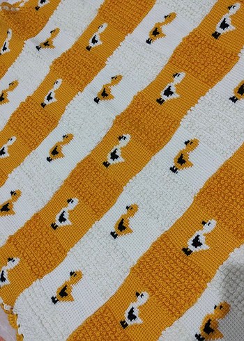 Nakışlı Çok Renkli Örgü Çocuk Battaniyesi - Görsel 2