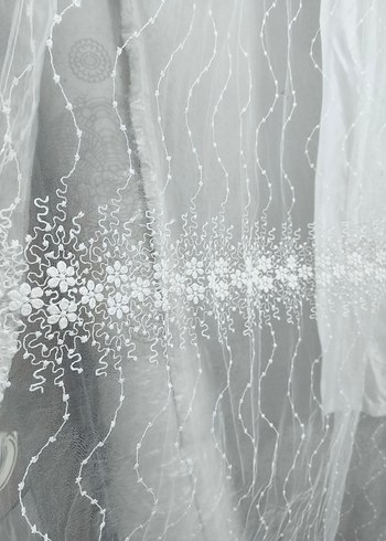 Nakışlı Beyaz Tül Perde - Görsel 2