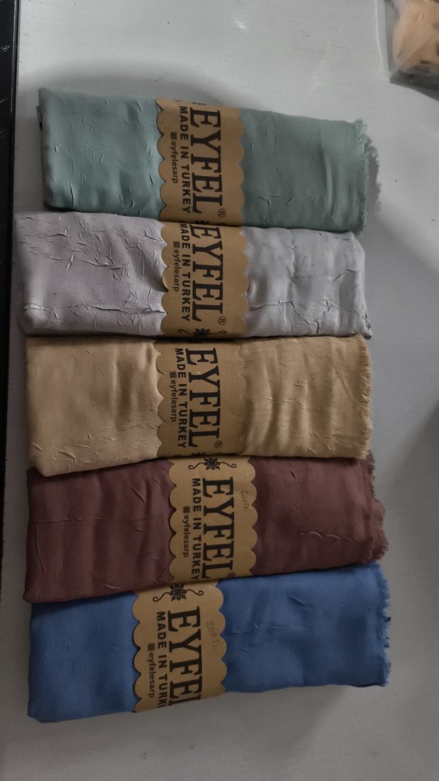 Pilise Detaylı Parlak Kahverengi Kadın Şal - Görsel 2