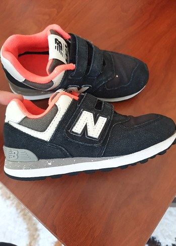 New Balance Erkek Çocuk Gri Sneaker