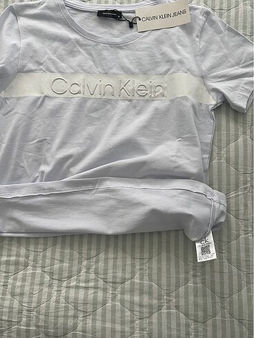Calvin Klein Orjinal Etiketli Calvin Klein tişört