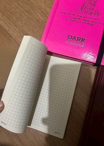 Pembe Kareli Defter - Görsel 3