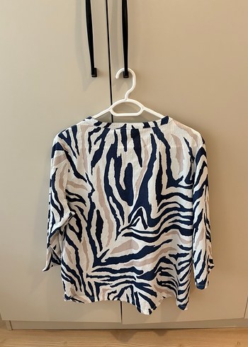 Diğer Kadın Beyaz Zebra Desenli Bluz