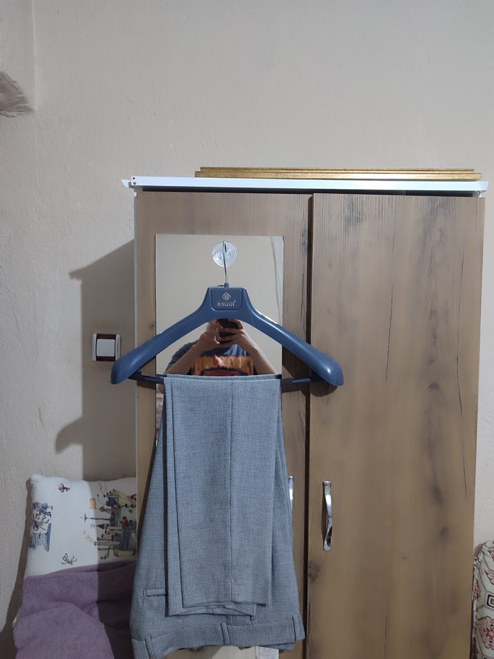 Gri Düğmeli Modern Klasik Erkek Takım Elbise - Görsel 3