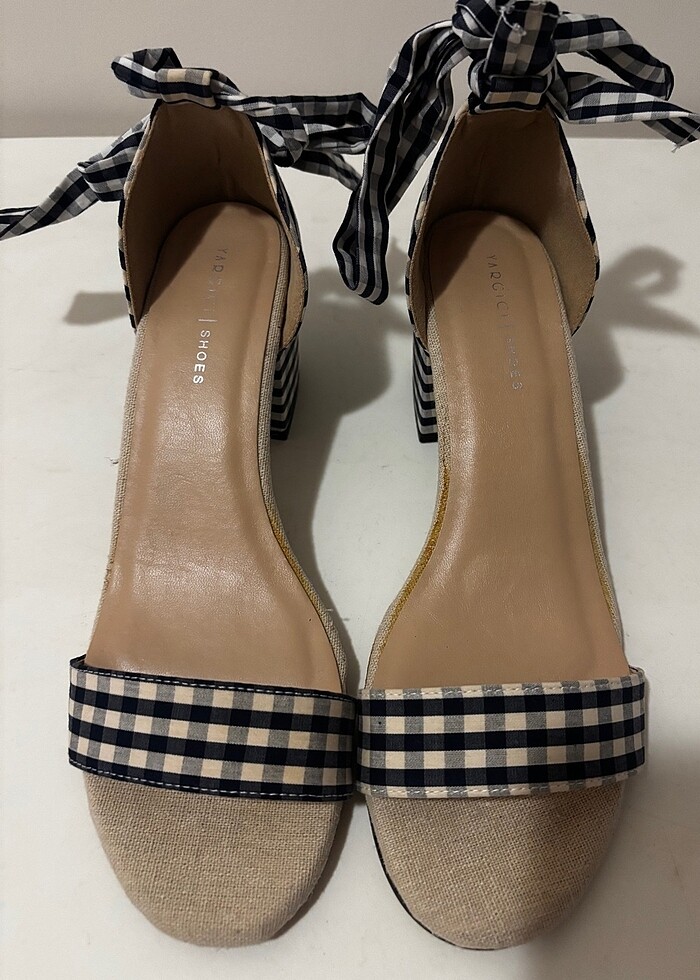 Yargıcı-Topuklu Sandalet - Görsel 3