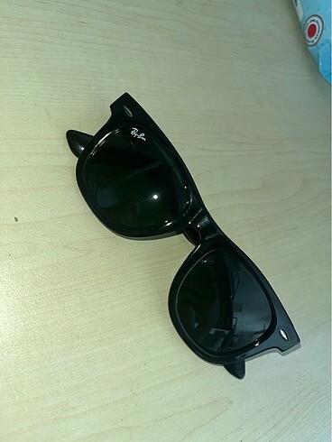 Ray Ban Güneş gözlüğü