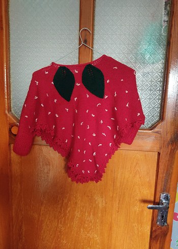 Kız Çocuk Kırmızı Nakışlı Bohem Örgü Panço - Görsel 3