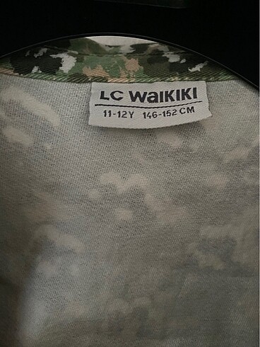11-12 Yaş Beden yeşil Renk LC Waikiki 11-12 Yaş Çocuk Çeketi