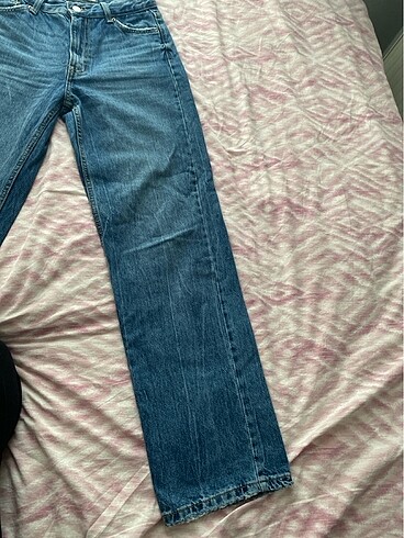 36 Beden bershka straight jean