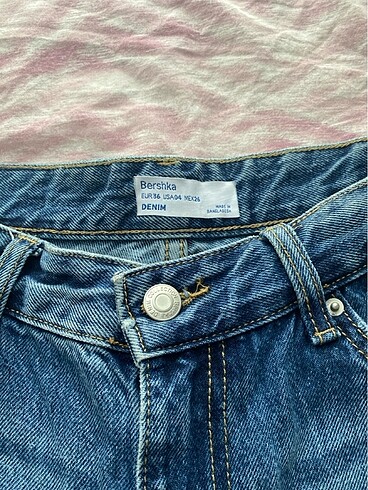 36 Beden mavi Renk bershka straight jean