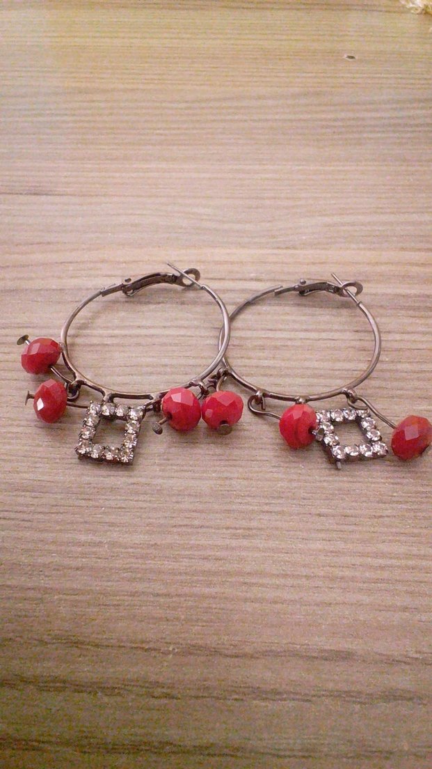 Kırmızı Boncuklu Mini Bohem Küpe - Görsel 2