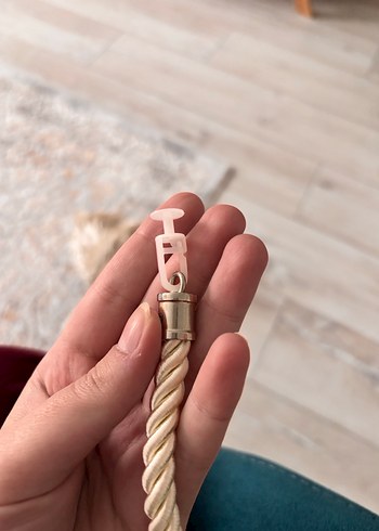 Modern Klasik Beyaz Nakışlı Perde Bağı Braçol - Görsel 4