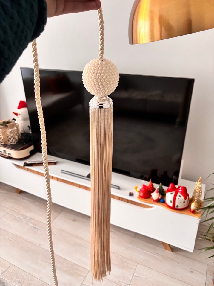 Modern Klasik Beyaz Nakışlı Perde Bağı Braçol - Görsel 2