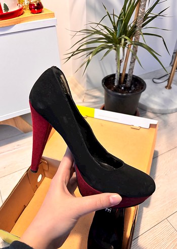 Süet Siyah Yüksek Topuklu Platformlu Ayakkabı - Görsel 4