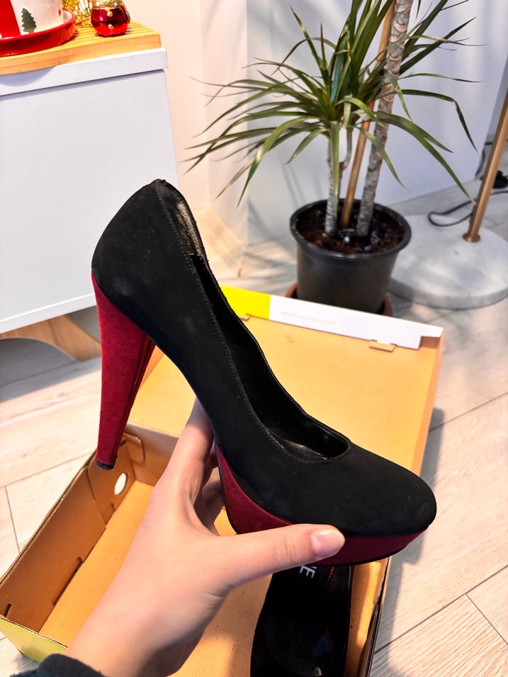 Süet Siyah Yüksek Topuklu Platformlu Ayakkabı - Görsel 4