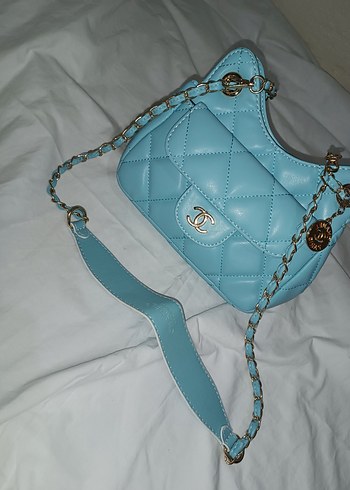 Chanel Turkuaz Renk