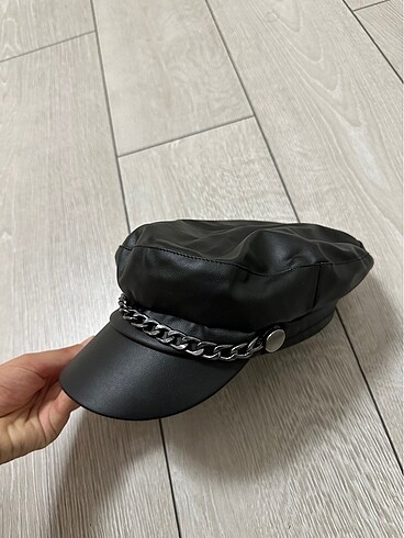 Diğer Şapka