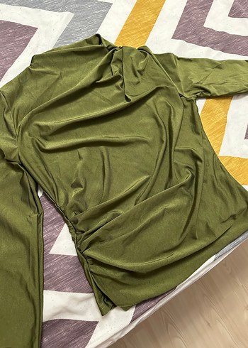 Drapeli Balıkçı Yaka Haki Kadın Bluz - Görsel 2