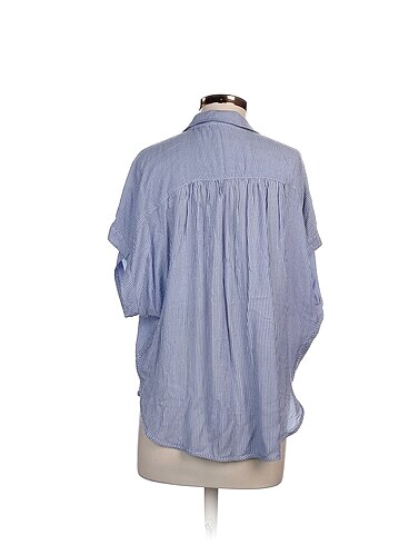 40 Beden H&M Bluz %70 İndirimli.