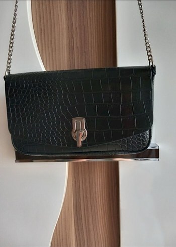 Siyah Yılan Desenli Deri Kadın Çanta - Görsel 2