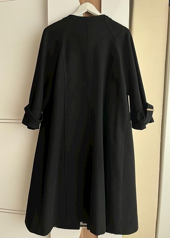 Düğmeli Uzun Siyah Kadın Kaban - Görsel 2