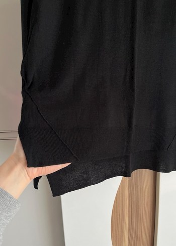 Siyah Kadın Uzun Kollu Salaş Triko - Görsel 3
