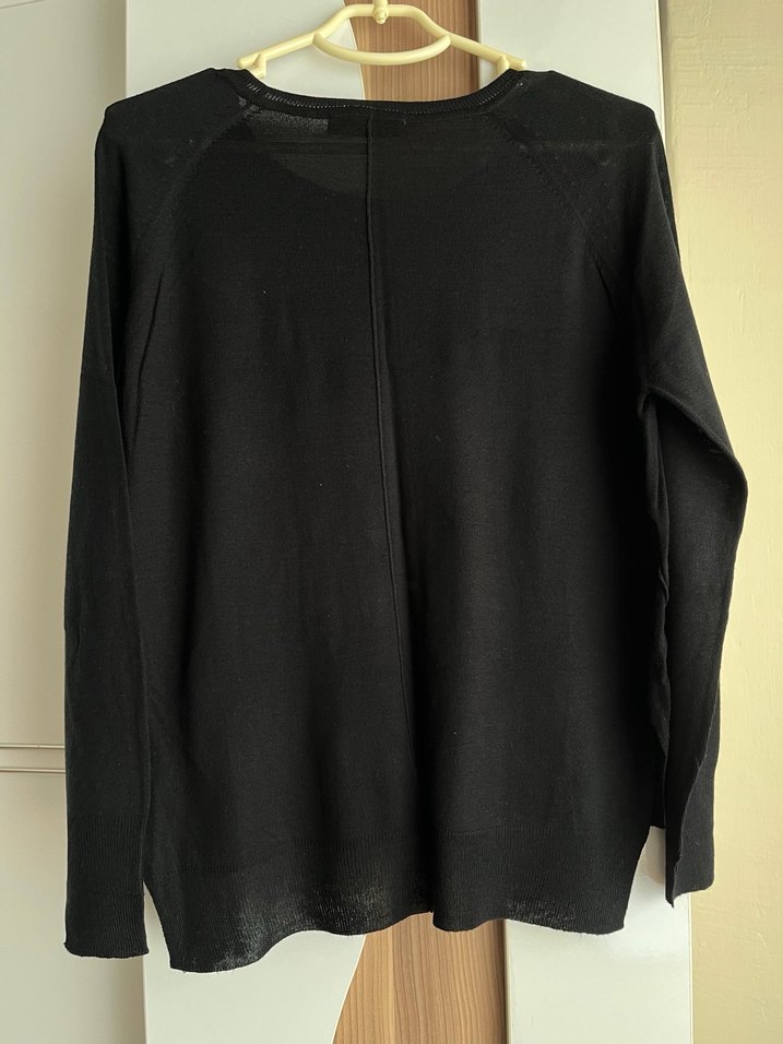 Siyah Kadın Uzun Kollu Salaş Triko - Görsel 2