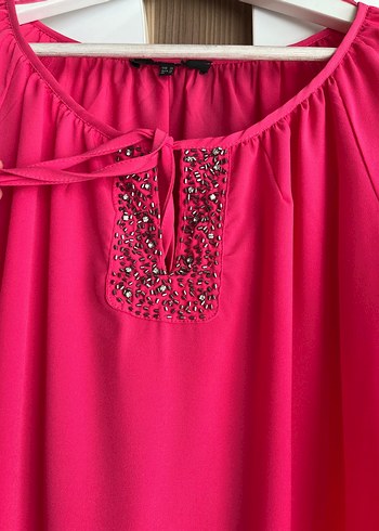 Pembe V Yaka Drapeli Kadın Bluz - Görsel 3