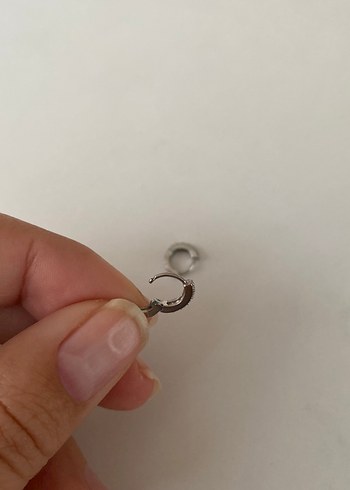 Minimalist Beyaz Parlak Kadın Piercing 2 adet - Görsel 2