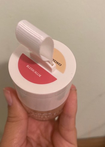 Beaulis 3'ü 1 Arada Beige Compact Pudra ve makyaj bazı - Görsel 2