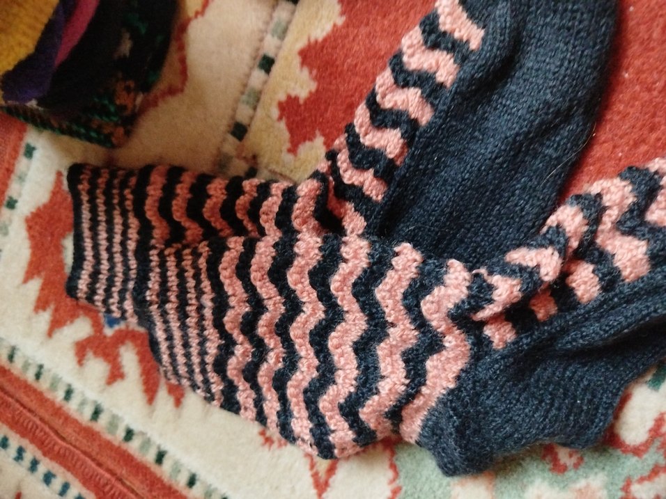 Nakışlı Renkli Kız Çorabı iki çifti - Görsel 5