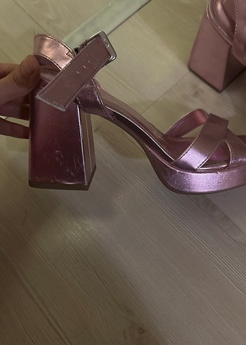 Pembe Platformlu topuklu ayakkabı - Görsel 2