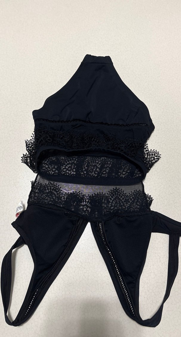 Dantel Detaylı Siyah Gotik Mayo - Görsel 2