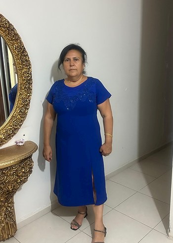 Lacivert V Yaka Midi Kadın Elbise