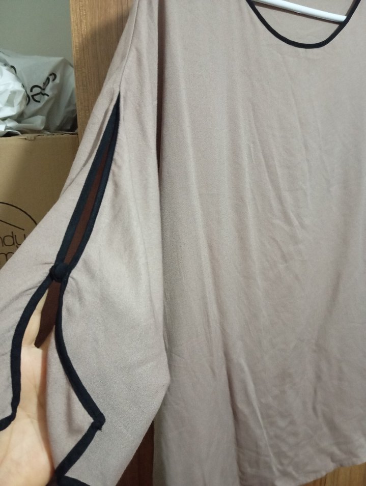 Bej Kadın Uzun Kollu bluz - Görsel 3