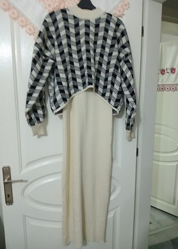 Örgü Desenli Uzun Kollu Kadın Kazak - Görsel 2