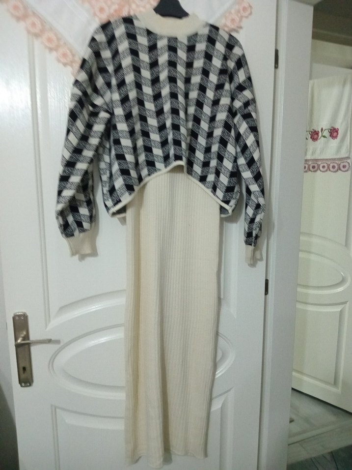 Örgü Desenli Uzun Kollu Kadın Kazak - Görsel 2