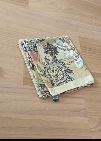 Frau Made in italy Boncuk Detaylı Bej Kadın başörtü Fular