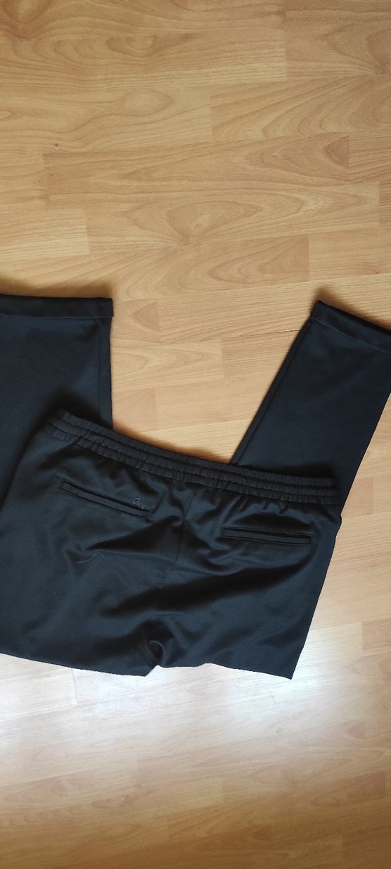 Siyah Rahat Kesim eşofman - Görsel 3