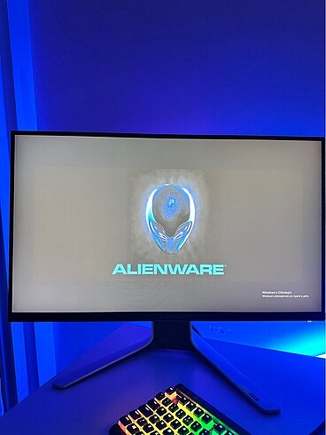 Alienware 27