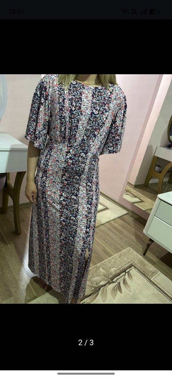 pembe lila tonlarında uzun elbise - Görsel 2