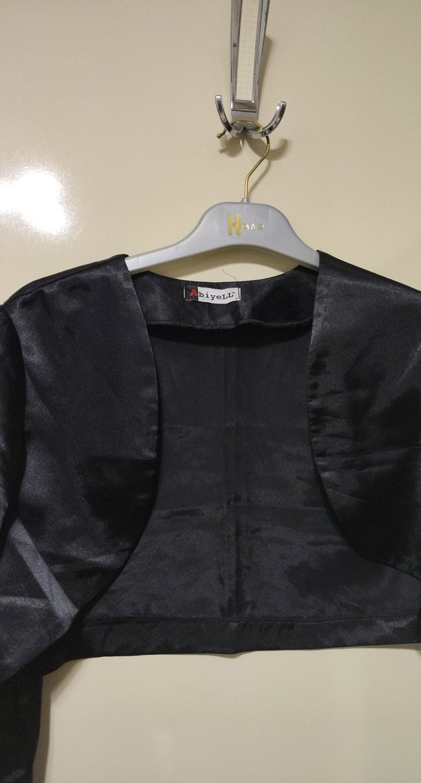 Kadın Siyah Uzun Kollu Bolero - Görsel 2