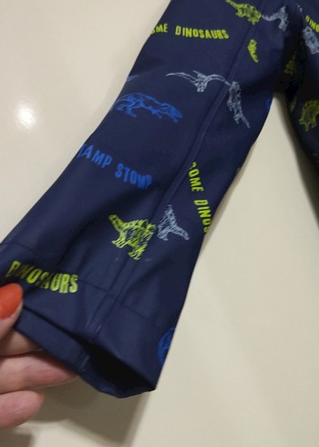 Erkek Çocuk Baskılı Mavi Yağmurluk - Görsel 5